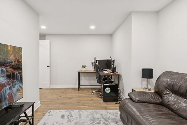 10173 Arrowwood Trail, Woodbury, MN 55129