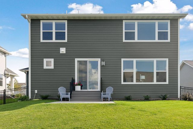 10173 Arrowwood Trail, Woodbury, MN 55129