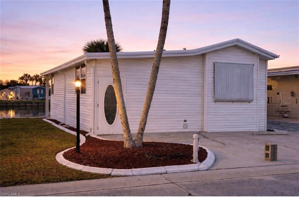 565 Cattleya Refuge 565, NAPLES, FL 34114 — exterior