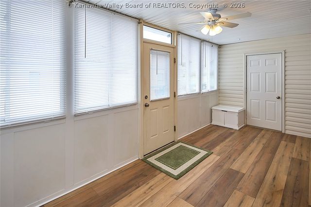 3180 Putnam Avenue, Hurricane, WV 25526