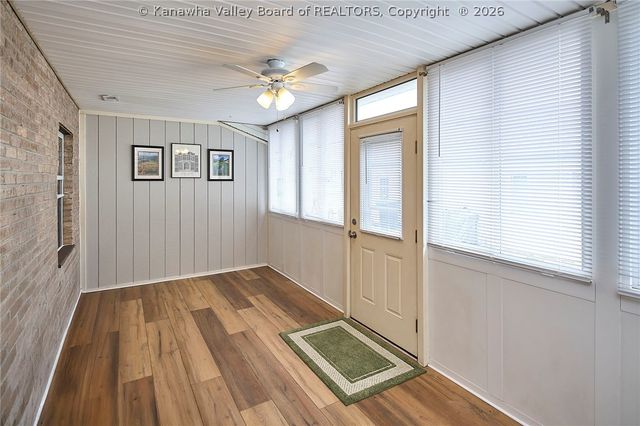 3180 Putnam Avenue, Hurricane, WV 25526