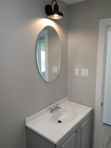 3913 Schwartz Avenue, Fort Worth, TX 76106