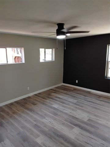 3913 Schwartz Avenue, Fort Worth, TX 76106