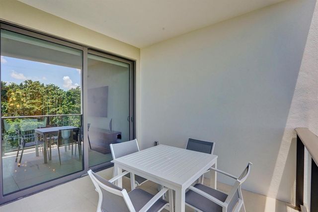 3040 N Ocean Boulevard N205, Fort Lauderdale, FL 33308