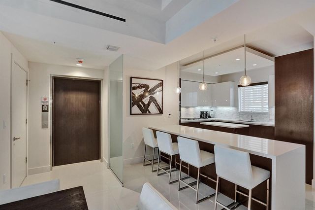 3040 N Ocean Boulevard N205, Fort Lauderdale, FL 33308