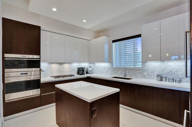 3040 N Ocean Boulevard N205, Fort Lauderdale, FL 33308