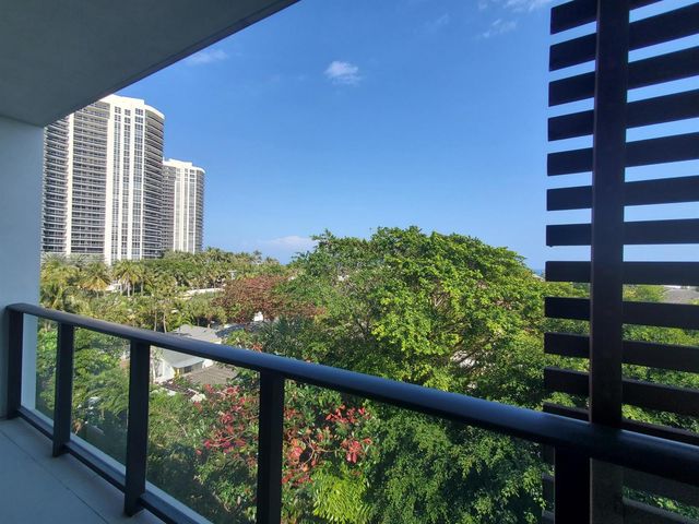 3040 N Ocean Boulevard N205, Fort Lauderdale, FL 33308