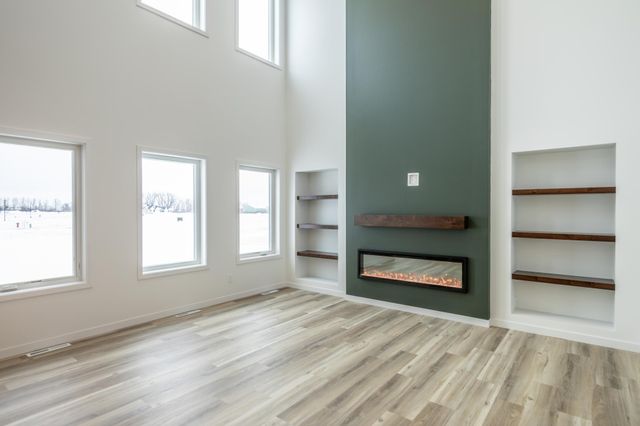 6867 Sun Valley Blvd, Horace, ND 58047