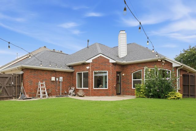 1517 Caldwell Circle, Carrollton, TX 75010