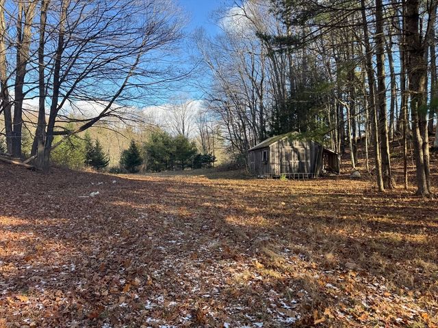 2 Pisgah Mountain Rd, Gill, MA 01354
