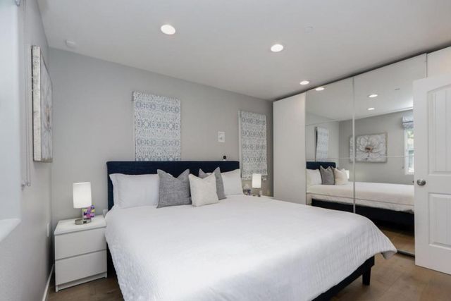 52 Murray Court, Redwood City, CA 94061