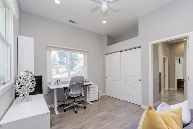 52 Murray Court, Redwood City, CA 94061
