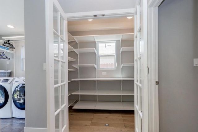 52 Murray Court, Redwood City, CA 94061