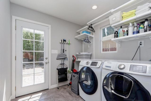 52 Murray Court, Redwood City, CA 94061