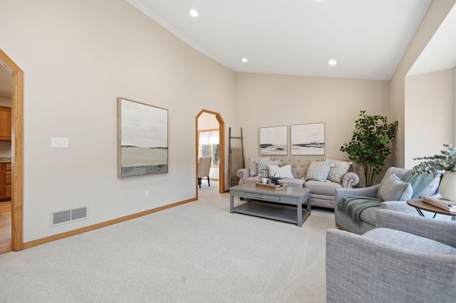 14205 Julliard Street NE, Forest Lake, MN 55025