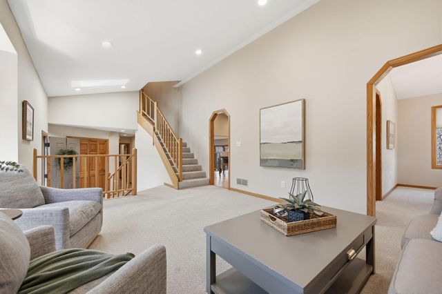 14205 Julliard Street NE, Forest Lake, MN 55025