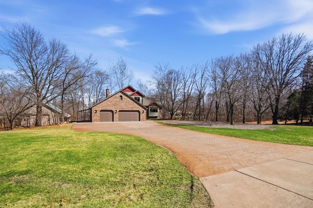 14205 Julliard Street NE, Forest Lake, MN 55025