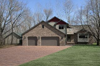 14205 Julliard Street NE, Forest Lake, MN 55025