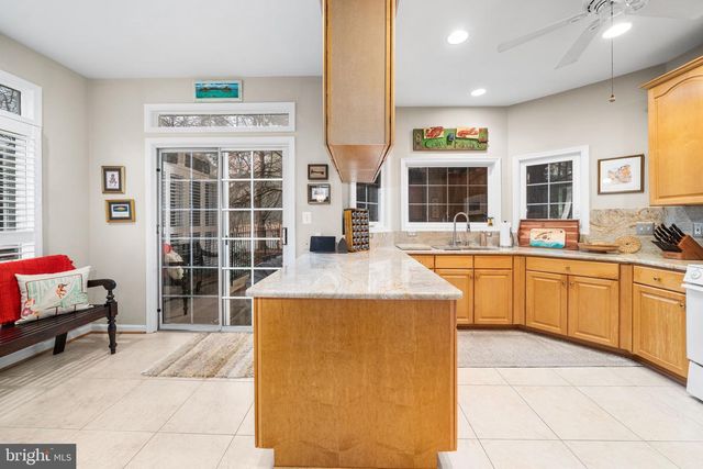 4620 KNIGHT PL, Alexandria, VA 22311