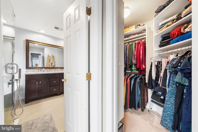 4620 KNIGHT PL, Alexandria, VA 22311