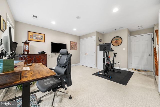 4620 KNIGHT PL, Alexandria, VA 22311