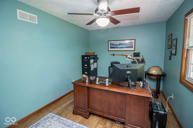 8910 Skippers Way, Indianapolis, IN 46256