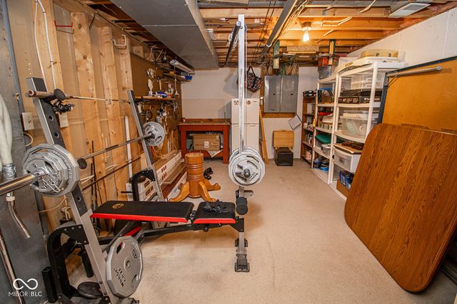 8910 Skippers Way, Indianapolis, IN 46256
