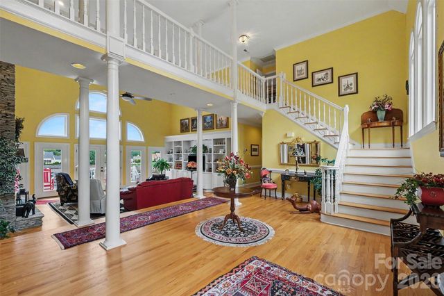 16105 Woolwine Road, Charlotte, NC 28278