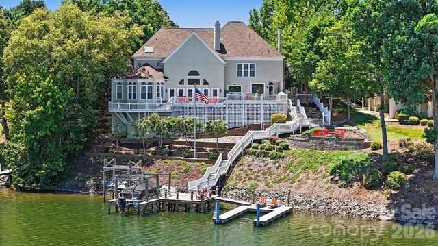 16105 Woolwine Road, Charlotte, NC 28278