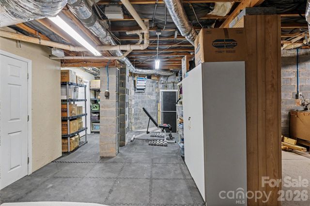 16105 Woolwine Road, Charlotte, NC 28278