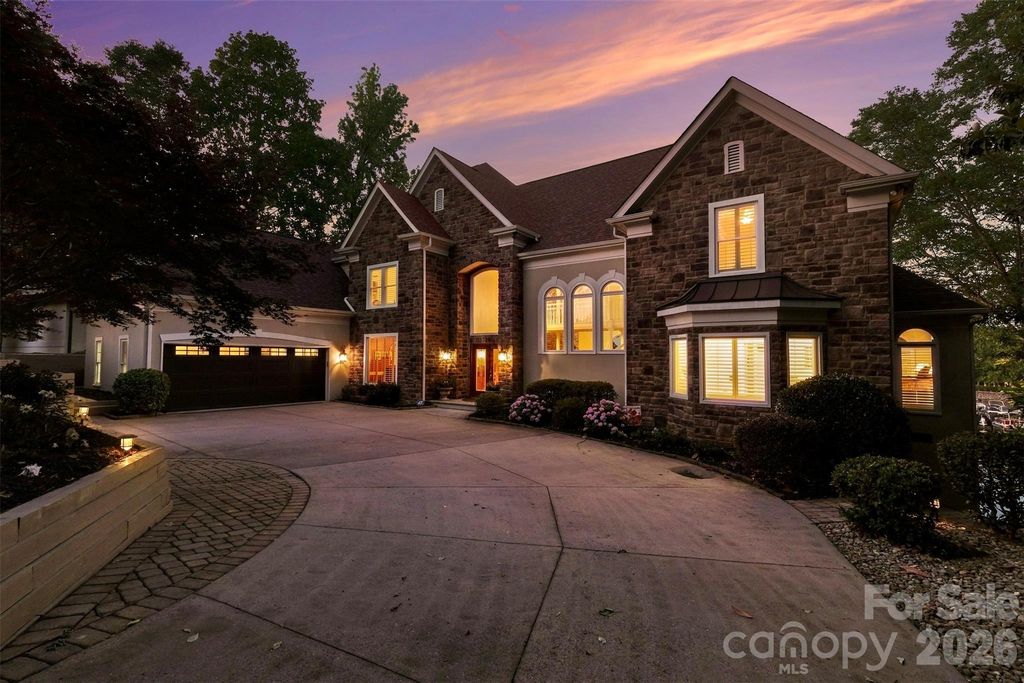 16105 Woolwine Road, Charlotte, NC 28278