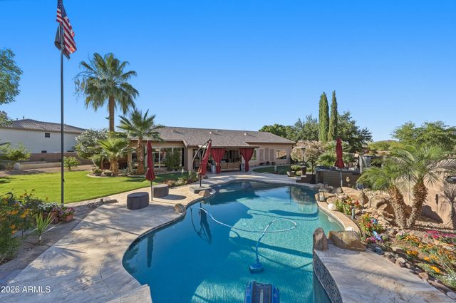 7909 W Briden Lane, Peoria, AZ 85383