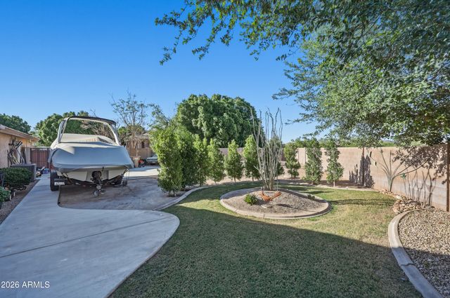 7909 W Briden Lane, Peoria, AZ 85383