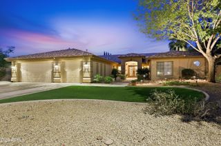 7909 W Briden Lane, Peoria, AZ 85383