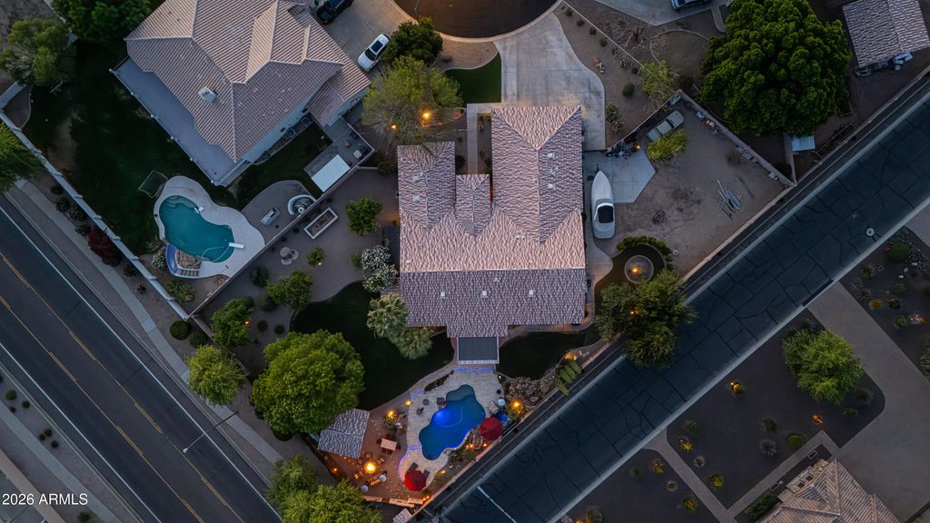 Image 95 of property listing at 7909 W Briden Lane, Peoria, AZ 85383