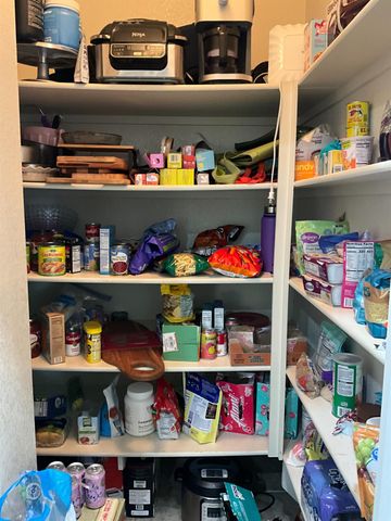 10537 Lake Point Ave, Stockton, CA 95219