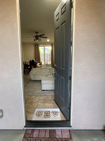 10537 Lake Point Ave, Stockton, CA 95219