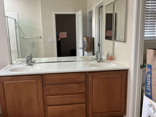 10537 Lake Point Ave, Stockton, CA 95219