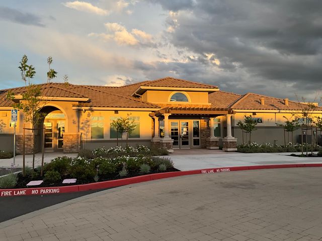 10537 Lake Point Ave, Stockton, CA 95219