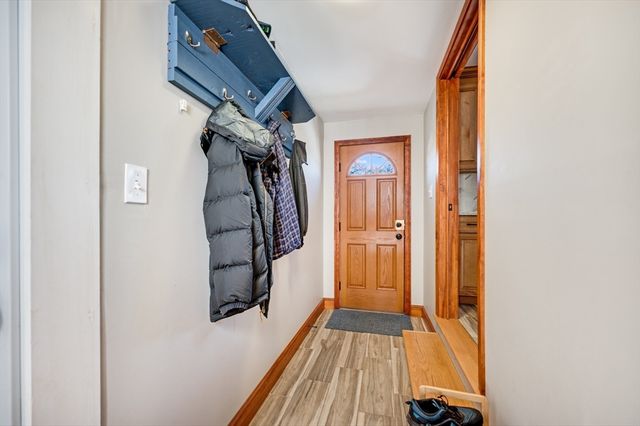 15 Hillside, Woburn, MA 01801