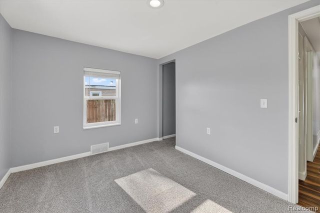 4539 Parker Drive, Howell, MI 48843