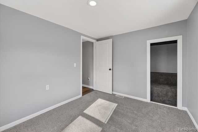 4539 Parker Drive, Howell, MI 48843