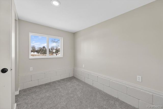 4539 Parker Drive, Howell, MI 48843