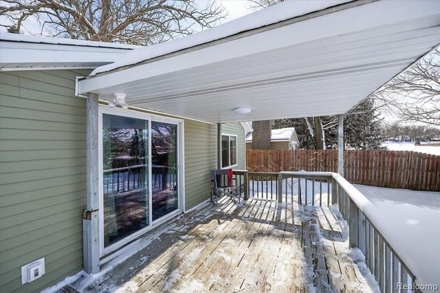 4539 Parker Drive, Howell, MI 48843