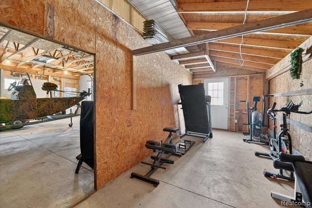 4539 Parker Drive, Howell, MI 48843