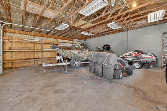 4539 Parker Drive, Howell, MI 48843