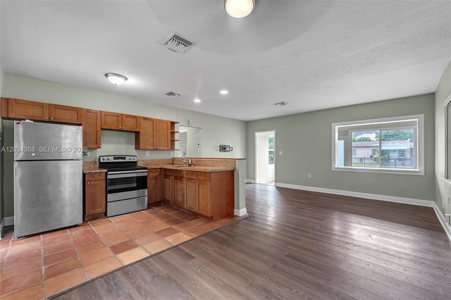421 NW 105th Street, Miami, FL 33150