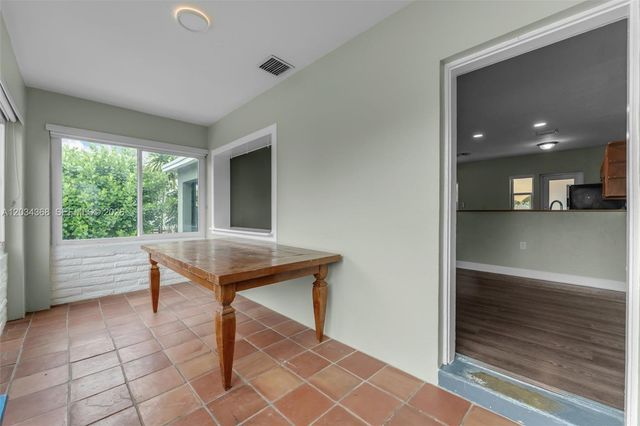 421 NW 105th Street, Miami, FL 33150