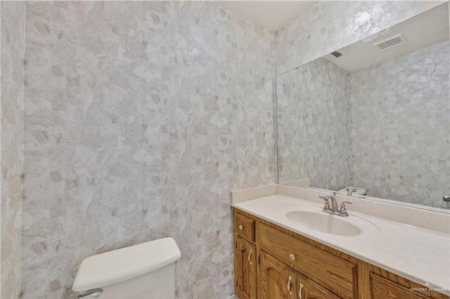 2010 Point West Drive, Edinburg, TX 78539