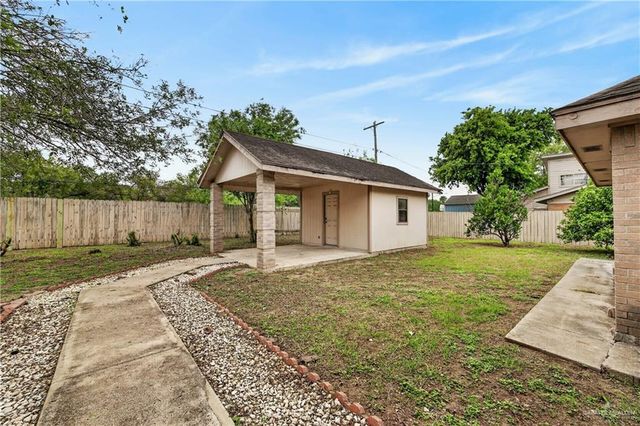 2010 Point West Drive, Edinburg, TX 78539
